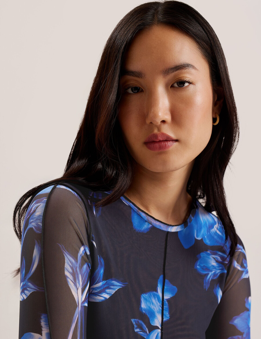 dekotha - top met lange mouwen en bloemenprint van mesh